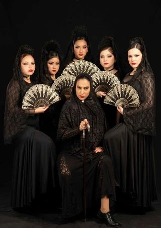 UN ENTORNO OPRESIVO. “La casa de Bernarda Alba”, en formato danzado.