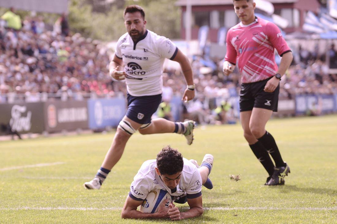 Universitario dio pelea hasta el final, pero el campeón fue el SIC