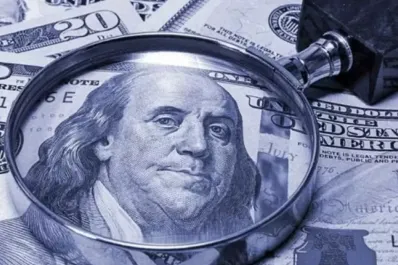 El dólar blue tiene una leve baja y el MEP se desploma