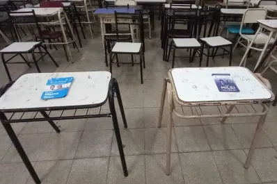 Terminó el tiempo para ir a votar: solo podrán hacerlo quienes estén dentro de los establecimientos