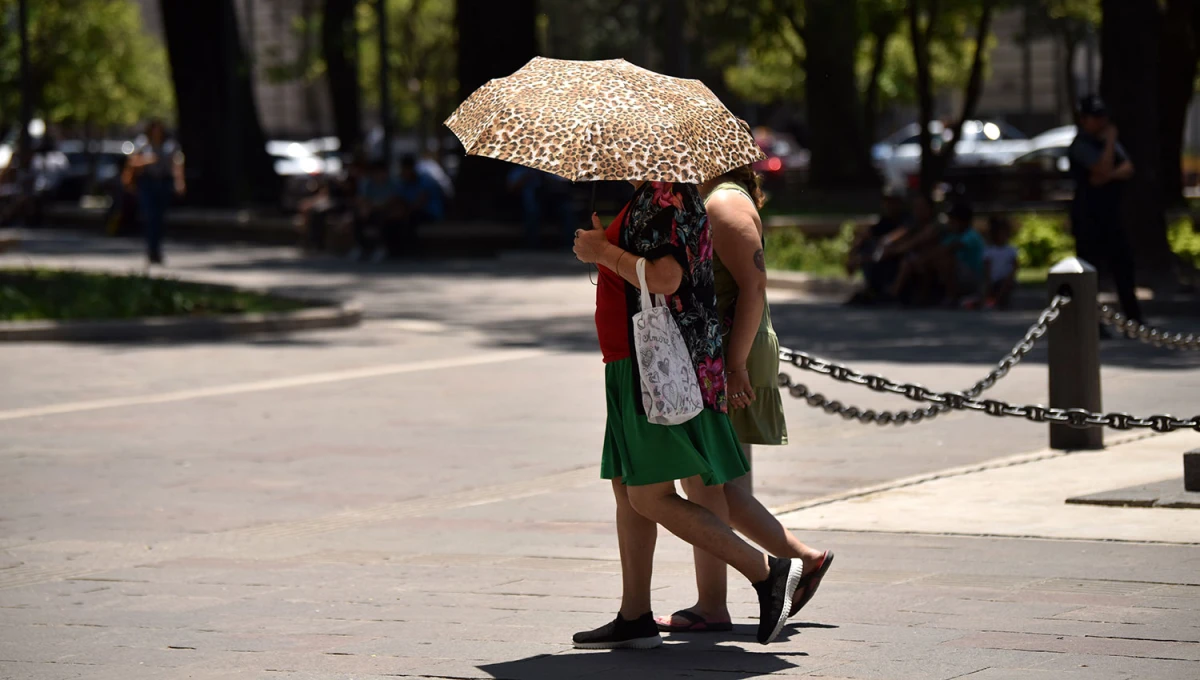 A CUIDARSE. Las altas temperaturas pueden ser perjudiciales para la salud por lo que habrá que tomar algunos recaudos.