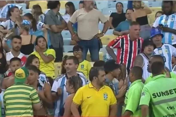 Incidentes en las tribunas del Maracaná por una bandera