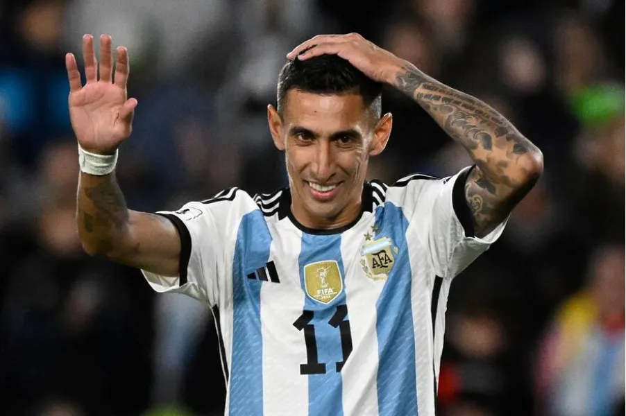 Si suma minutos, Ángel Di María sería el segundo jugador que más vistió la camiseta de la Selección. 