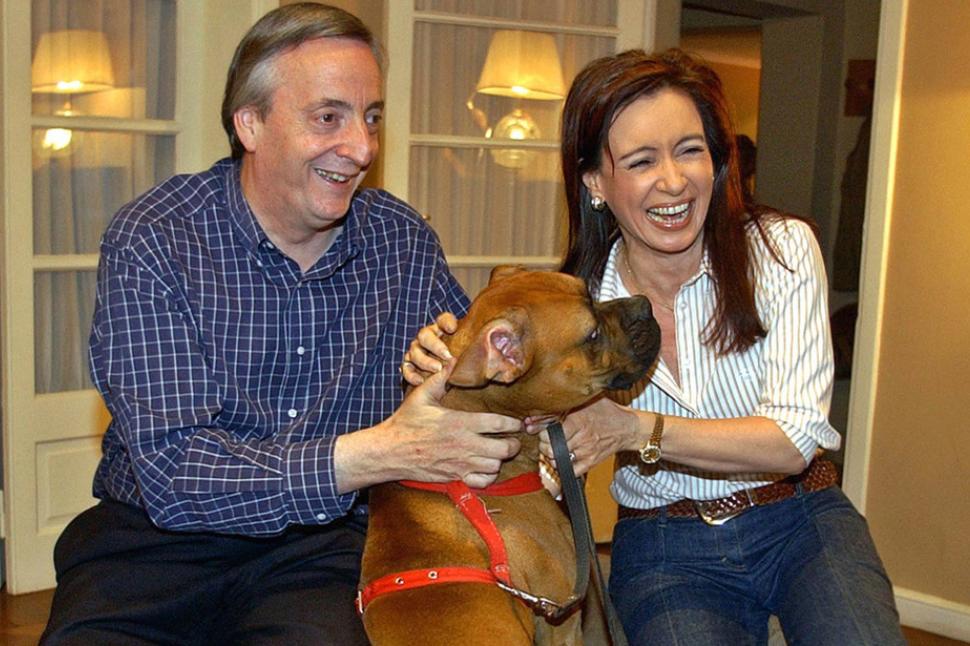 Desde los caniches de Perón hasta el clon de Conan, de Milei: la curiosa historia de los perros presidenciales