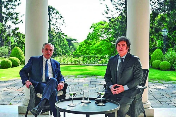 Alberto Fernández-Javier Milei: reunión “amable y cordial”, pero de rostros adustos
