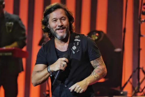 Las apasionadas fotos de Diego Torres con su nueva novia: quién es y a qué se dedica