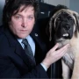 Murió Robert, el perro clonado de Conan que ayudaba a Javier Milei a pelear contra la oscuridad