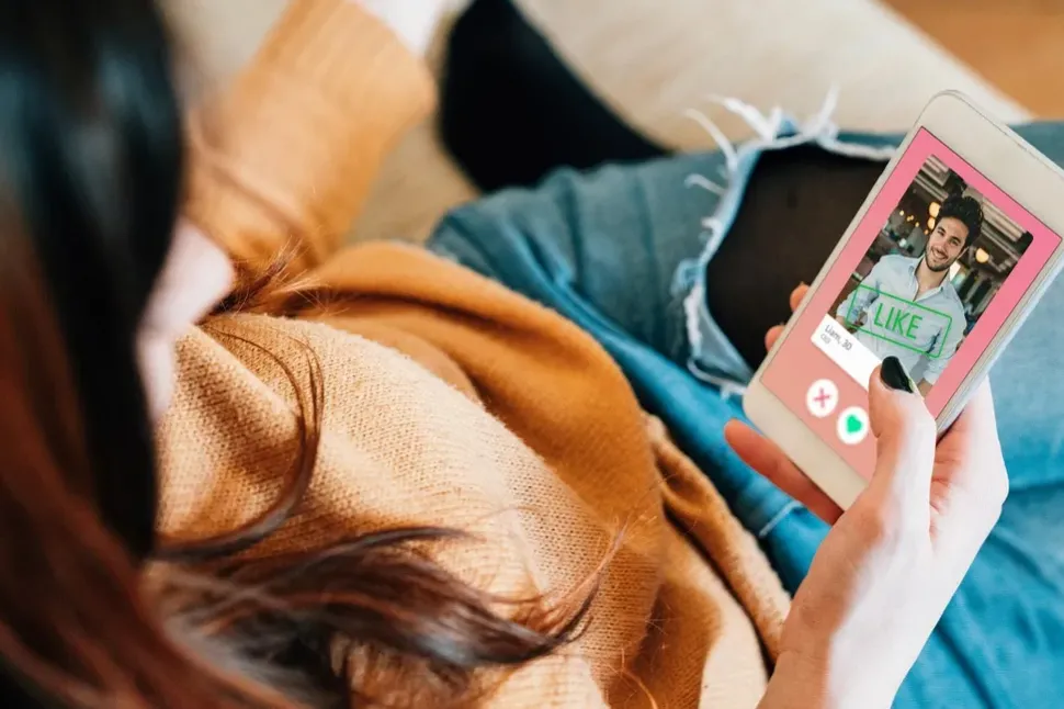 Las nuevas funciones de Tinder que ayudan a “romper el hielo y ayudan a conseguir citas