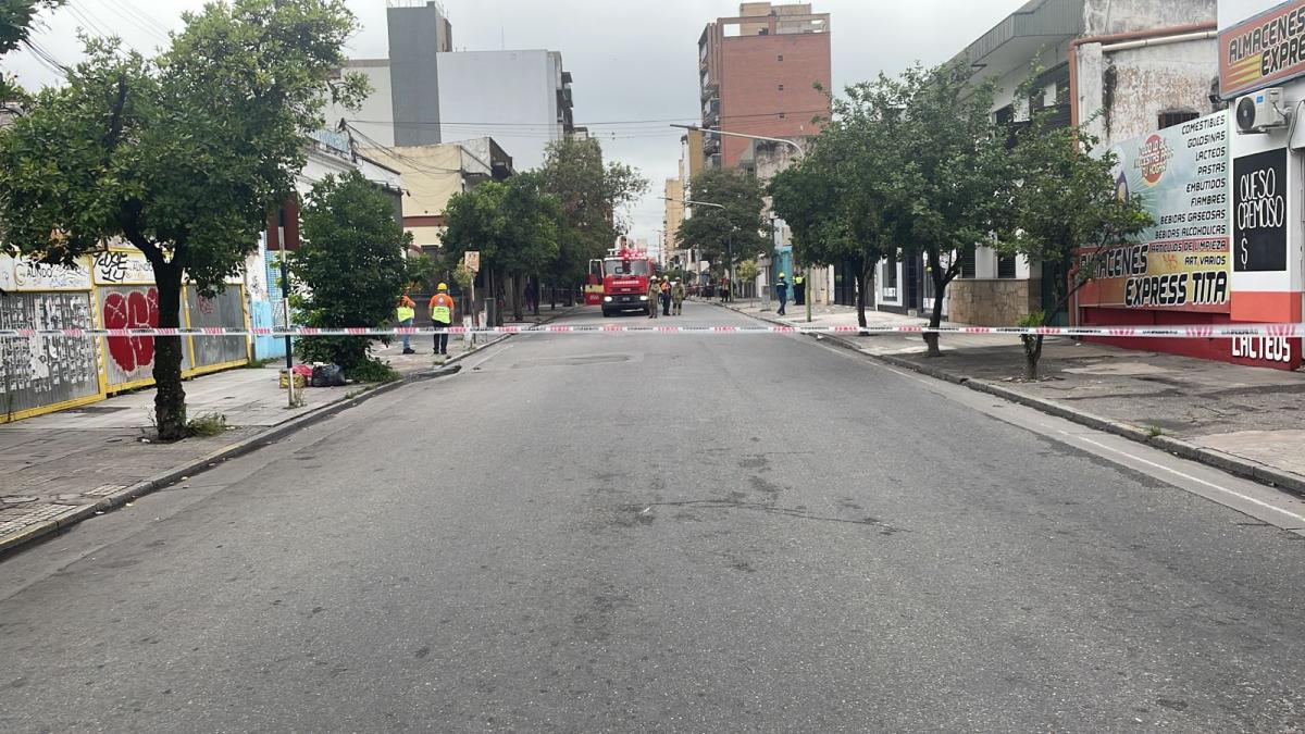 Se incendió un medidor de energía eléctrica en un local comercial céntrico