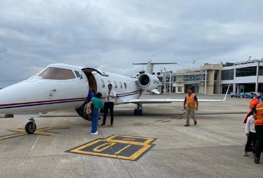 Dos niños de siete años debieron ser trasladados de urgencia a Buenos Aires en el avión sanitario