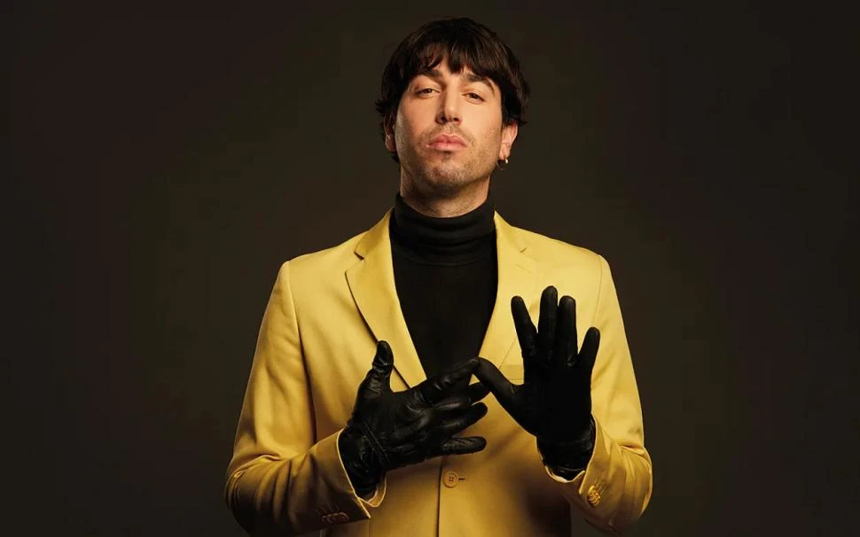 CON ADN MUSICAL ADENTRO. Mateo Sujatovich es Conociendo Rusia y visita Tucumán con su tour solista.