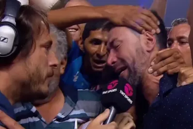 El llanto y la euforia de Kily González, el entrenador de Unión, después de ganar el partido