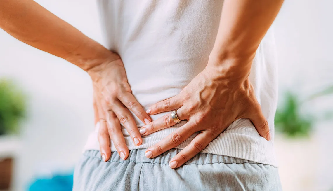 Cómo evitar el dolor de espalda: tres ejercicios efectivos para practicar en pocos minutos