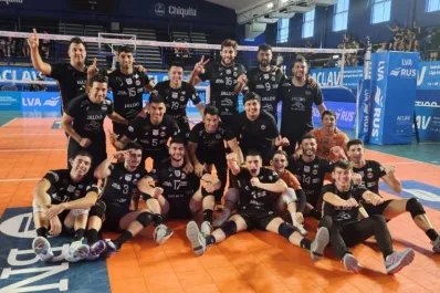 Triunfo contundente de Monteros Vóley sobre San Lorenzo de Almagro