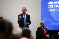 La experiencia democrática en India y en Marruecos