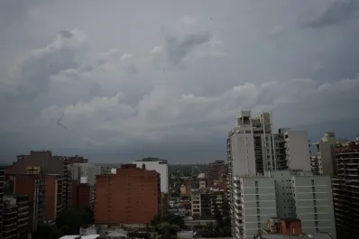 La tormenta no provocó mayores consecuencias, aseguró Defensa Civil