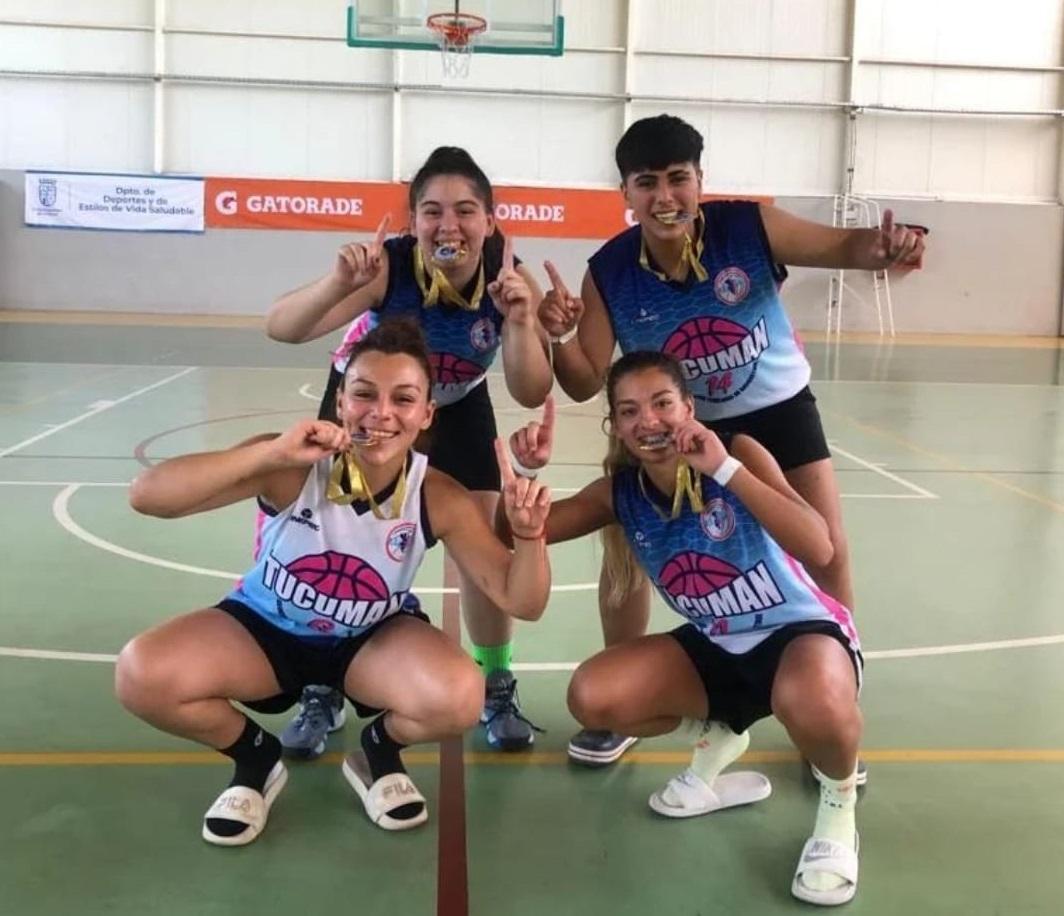 GLORIA. Su último torneo en básquet fue en Atacama (Chile), donde se fue con la medalla de oro.