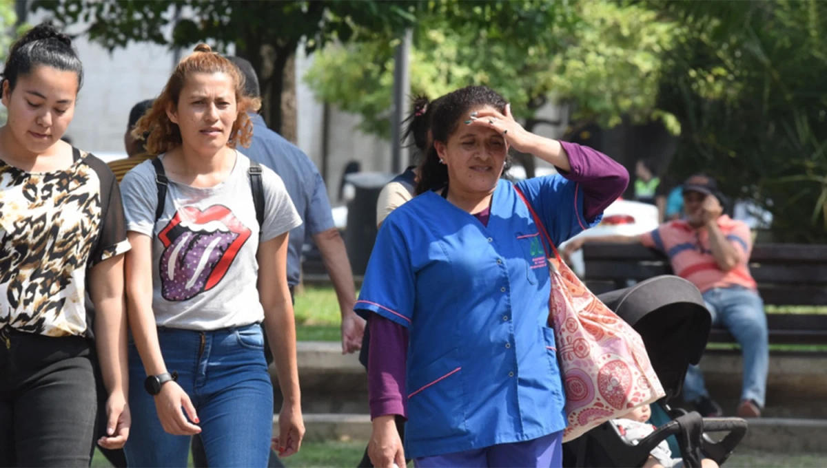 OTRA VEZ. El sol castigará a los tucumanos, sobre todo durante el mediodía y la siesta.