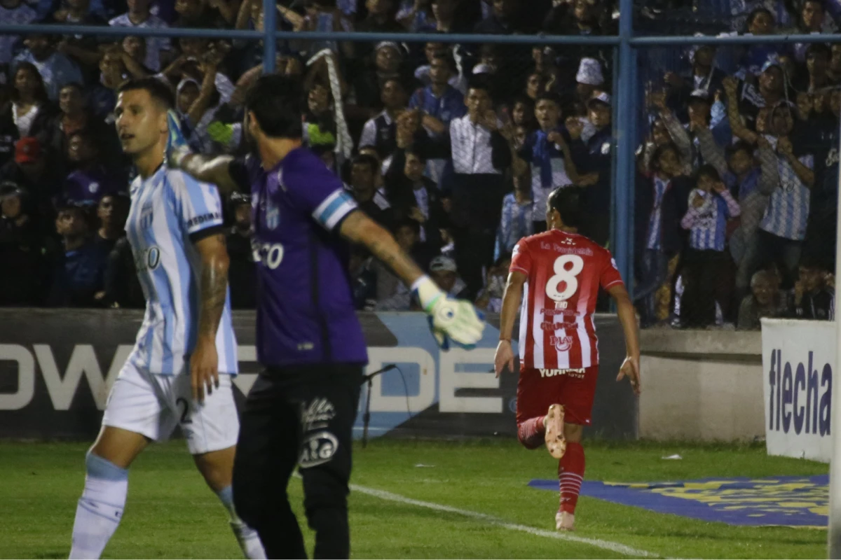 La chicana de San Martín a Atlético por el quinto aniversario del clásico en Primera División