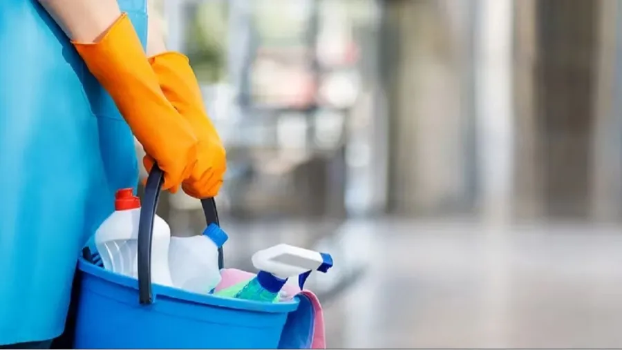Empleadas domésticas con aumento y aguinaldo: ¿cuánto cobran en diciembre?