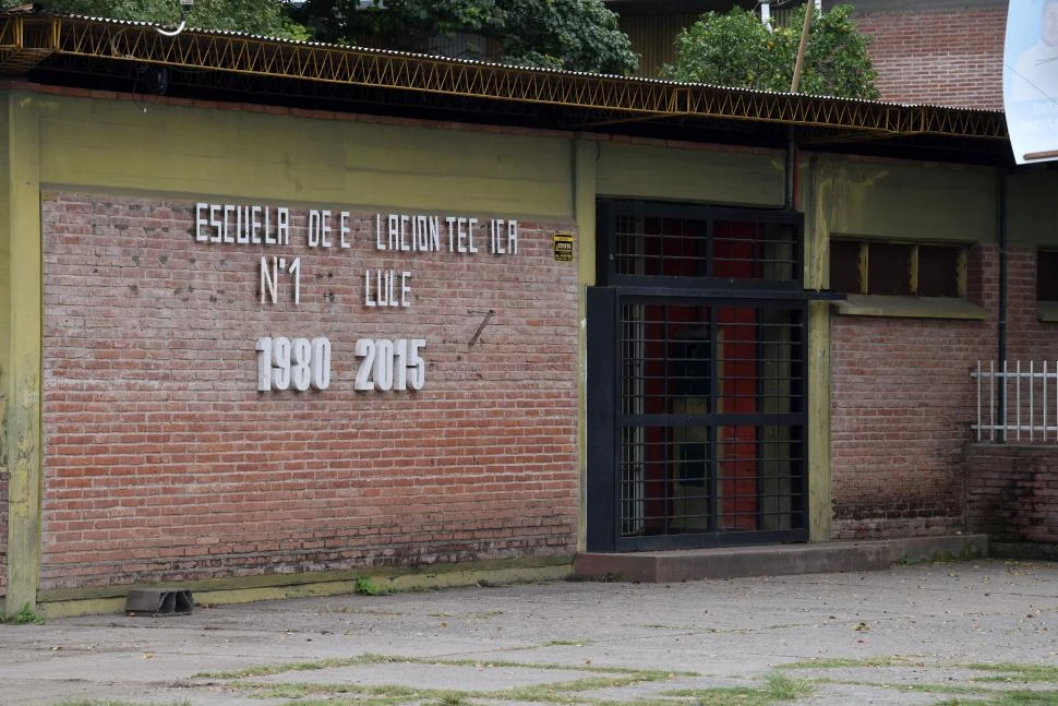 ESCENARIO. El hecho viral sucedió en la Escuea Técnica N°1 de Lules. LA GACETA / FOTO DE INÉS QUINTEROS ORIO