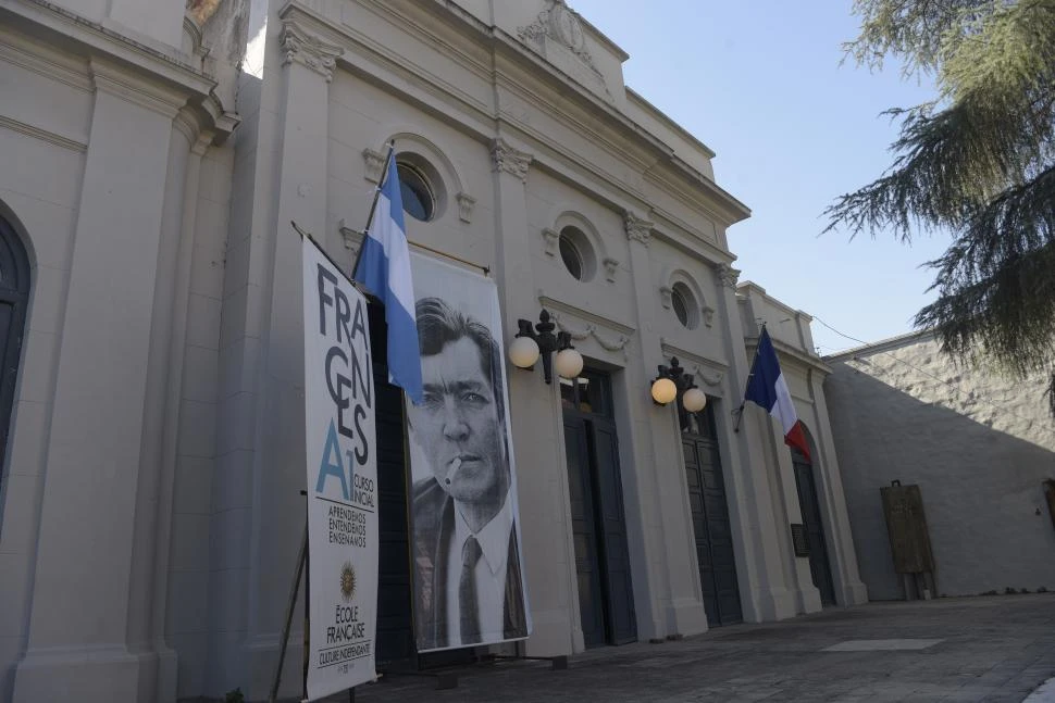 EN LA SOCIEDAD FRANCESA. El edificio alojará la feria Emedé.