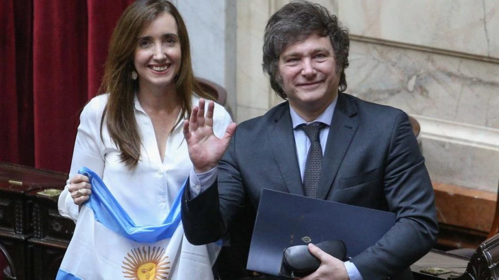 PREPARADOS. Javier Milei y Victoria Villarruel durante la asamblea legislativa. Ahora convocarán a sesiones extraordinarias apenas asuman. ambito.com
