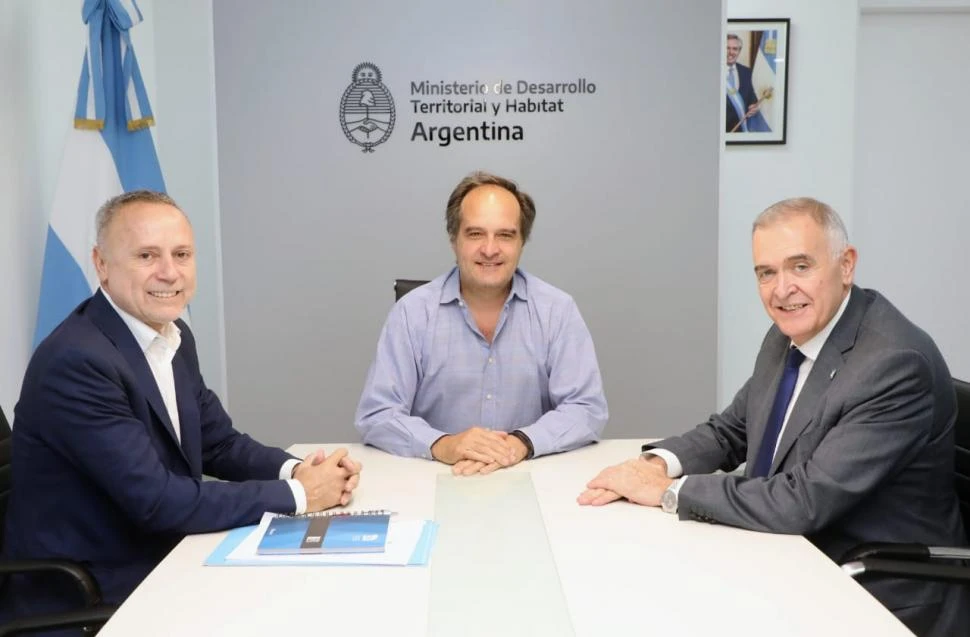 EN LA TAREA. Jaldo intensificó su rutina en el rol de gobernador.