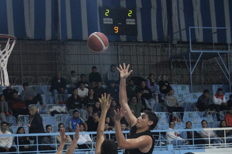 Pre Federal: Estudiantes dio el golpe en el arranque del Final Four