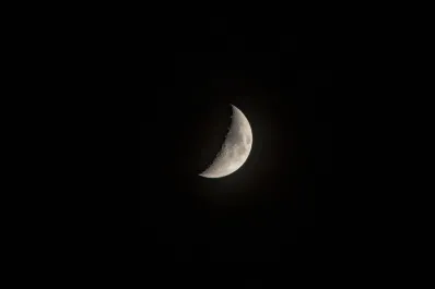 Luna menguante de diciembre 2023: cuándo es y qué hacer para aprovechar su energía