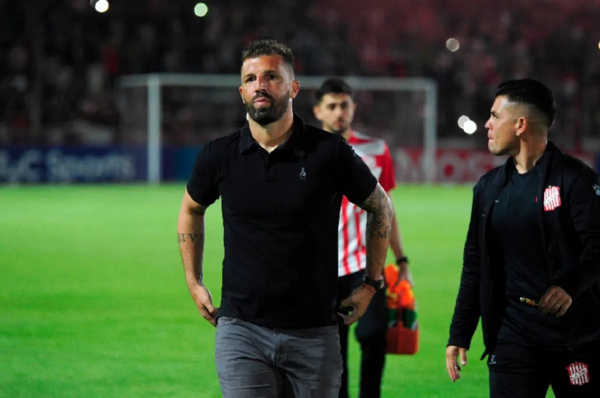 ANTECEDENTE. El 27 de octubre de este año, fue la última vez de Pablo Frontini en La Ciudadela. En aquella ocasión, el santo había caído contra Deportivo Riestra 1-0. LA GACETA/DIEGO ARÁOZ.