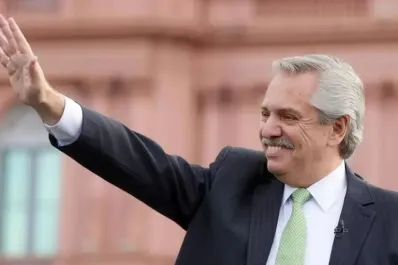 Alberto Fernández se despidió de la Casa Rosada: Dejo un país en marcha