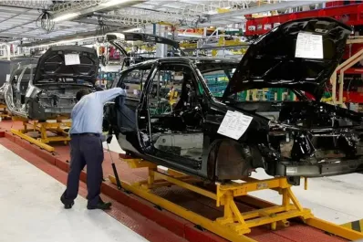 Autos: la producción nacional aumentó 6% durante noviembre