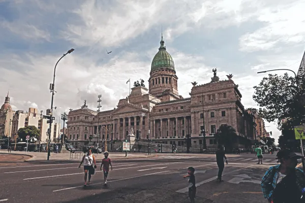 Las diferencias se imponen y el Congreso queda totalmente fragmentado