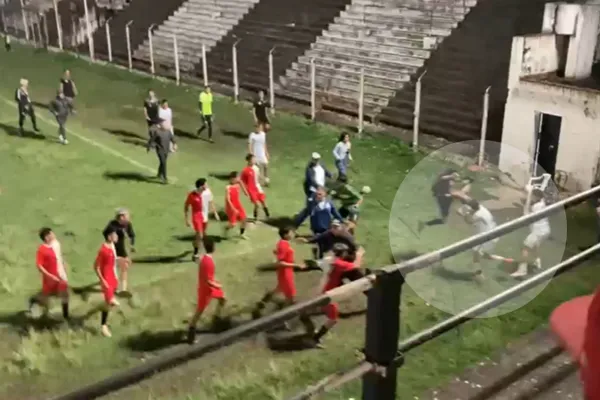 Video: serios incidentes en un partido de inferiores entre Atlético Tucumán y Sportivo Guzmán