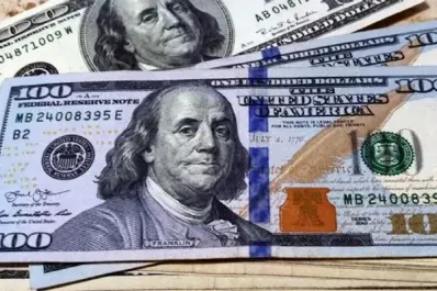El Gobierno llevará el dólar oficial a $800