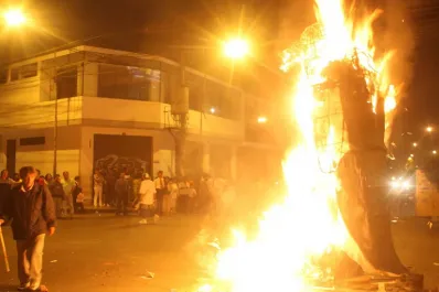 El ritual peruano de fin de año para dejar atrás todo lo malo