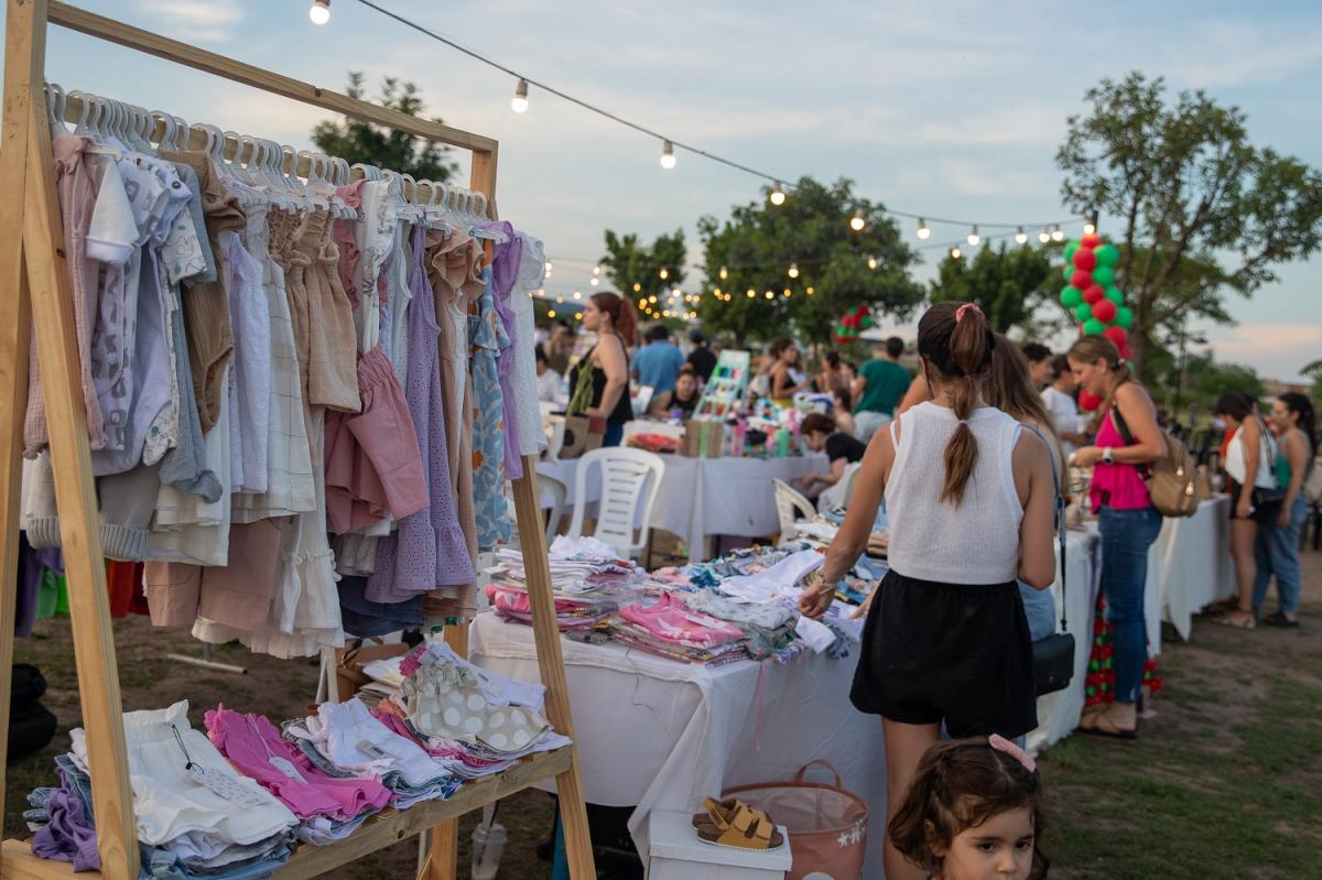 En Las Cañas: emprendedores locales exponen sus trabajos en la tradicional feria Espacio Rayuela