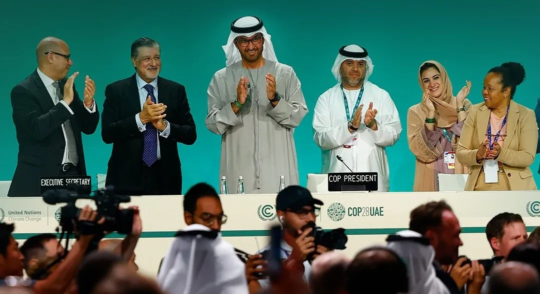 La COP28 se cierra con un acuerdo que no conforma