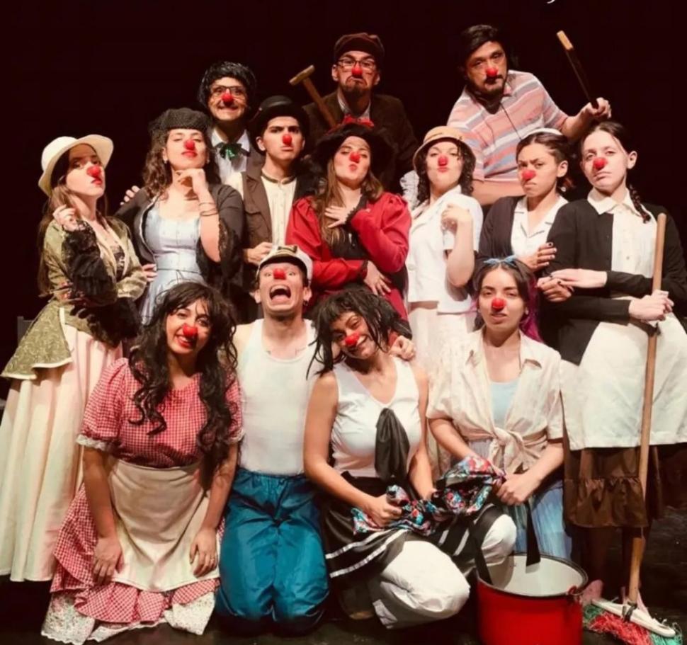 EN SALA ROSS. Función de “Los chismes de las mujeres”, de Goldoni.