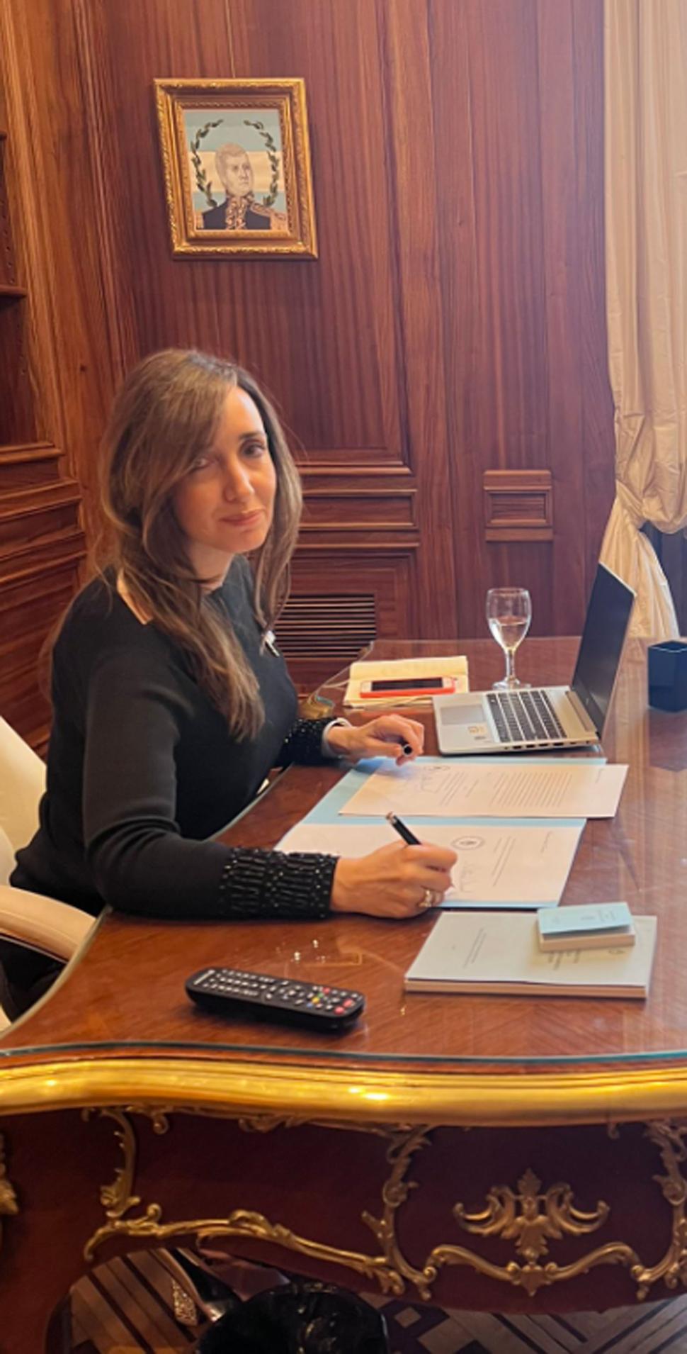 VICTORIA VILLARRUEL. Tendrá una tarea “titánica” en Diputados. twitter @VickyVillarruel