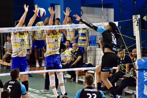 Tucumán de Gimnasia pudo ganarle un set al subcampeón de la Liga Argentina, pero perdió