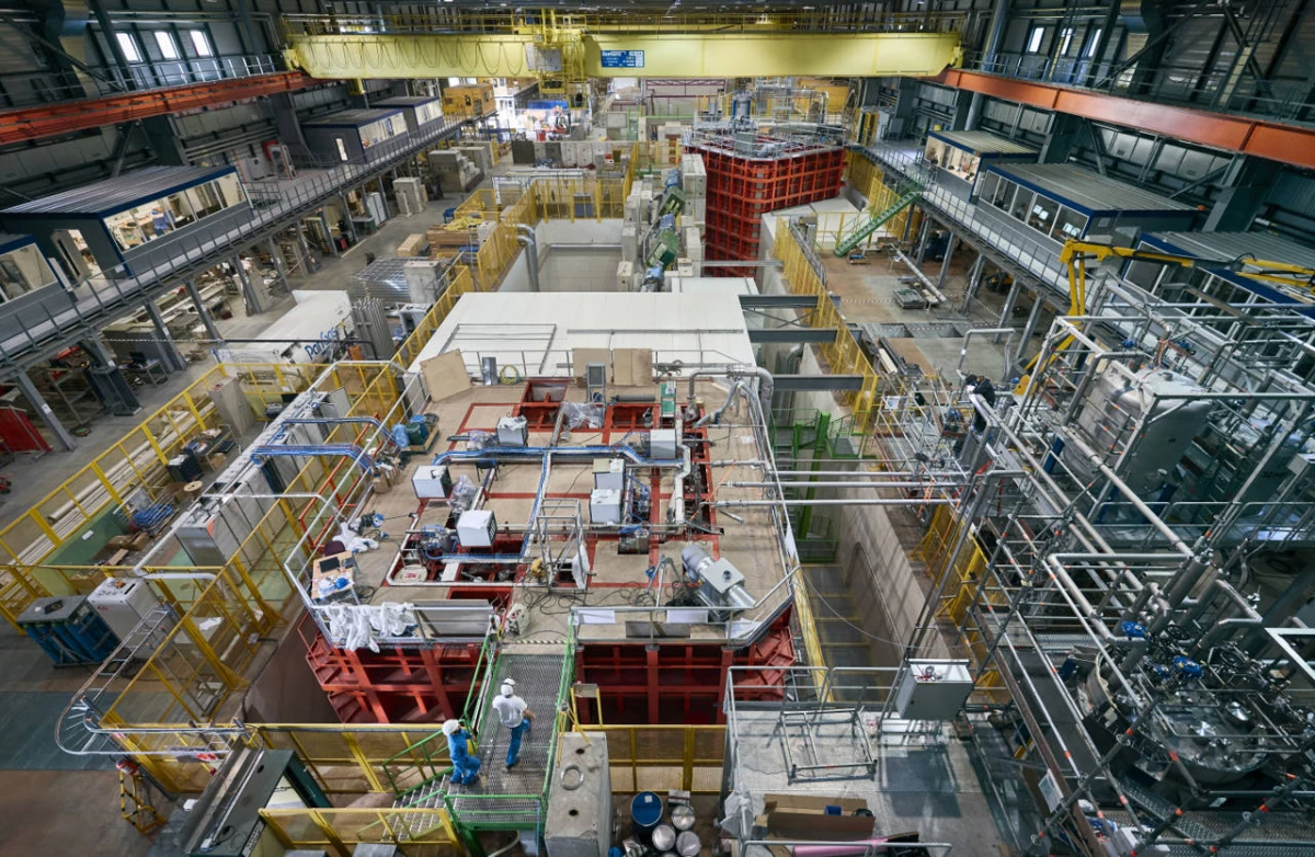 Cómo es el megaproyecto subterráneo que busca descubrir los orígenes del universo