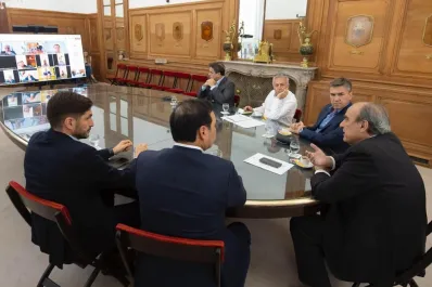 Obra pública, eliminación de las PASO y Ganancias: los temas que Milei verá con los gobernadores