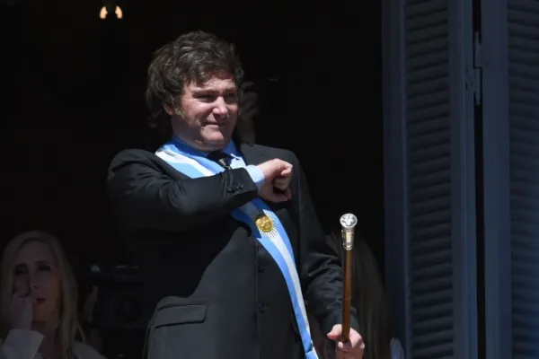 Milei promete restituir Ganancias a cambio de que las provincias apoyen medidas económicas