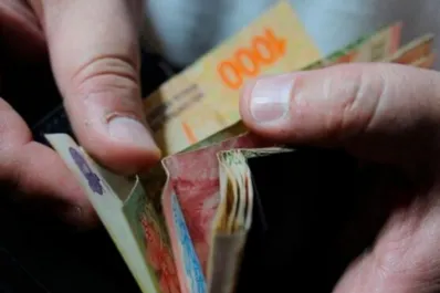 Por los cajeros automáticos: ¿Cuándo cobrarán el aguinaldo los estatales de Tucumán?