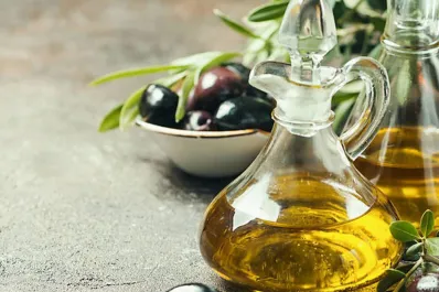 Para qué sirve tomar una cucharada de aceite de oliva antes de dormir