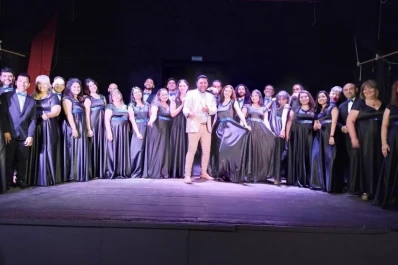 Treinta y cinco voces y un repertorio elegido por coreutas