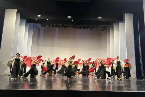 Danza entre tangos, alegrías y bulerías