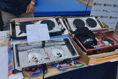 Secuestran ocho kilos de cocaína escondida en anafes eléctricos